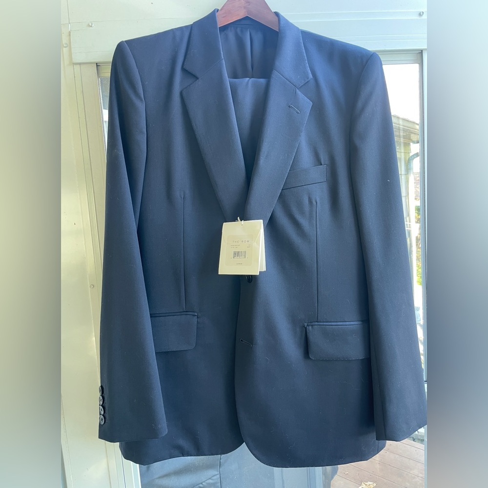 The Row Men’s David 2pc Navy blue Suit mens size 42 NWT